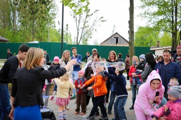 У Луцькому зоопарку продавали розмальовки, щоб нагодувати бездомних тварин. ФОТО 