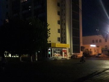 У Луцьку скаржаться на темряву в центрі міста