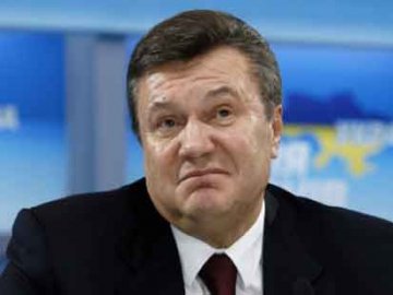 Янукович ветував закон про адмінпослуги 