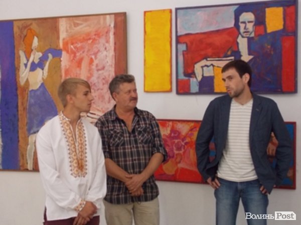 У Луцьку відкрилася виставка художника Артема Лук’янчука. ФОТО