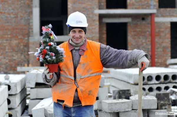 Новорічний настрій від будівельників ЖК «Юпітер» і «Супернова»  