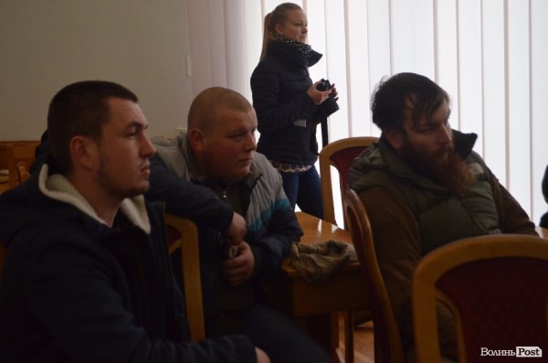 У Луцьку активісти висловили вимоги щодо кадрових призначень в оновлену поліцію. ФОТО. ВІДЕО. ДОКУМЕНТ