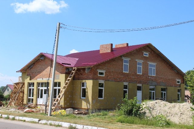 Сучасну амбулаторію будують у селі на Волині. ФОТО