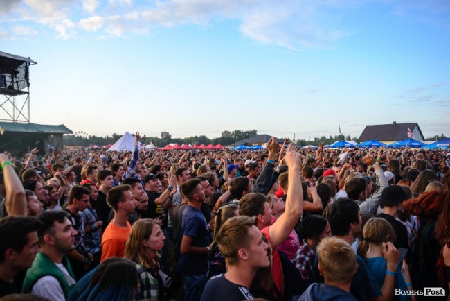 Відфестивалили, як востаннє: яким був третій день 13-го «Бандерштату» у Луцьку. ФОТОРЕПОРТАЖ