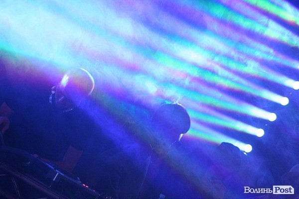 У Луцьку відкрили оновлений клуб «ХХІ століття». ФОТО