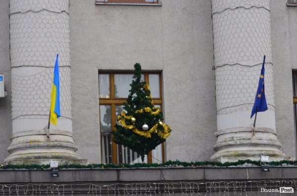 Луцьк не готовий до Нового року. ФОТО 