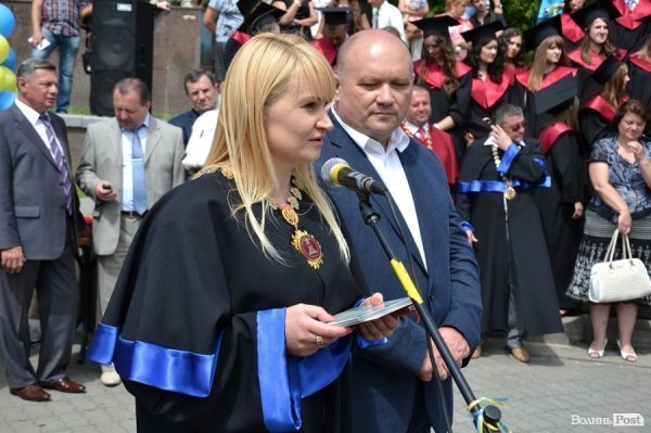 Новоспечених юристів привітала декан Оксана Лаба