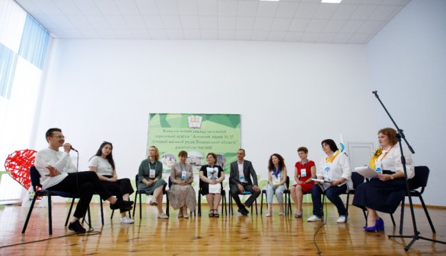 Вільна ініціатива, прогресивні думки та незалежність: вперше у Луцьку – (не)конференція педагогів. ФОТО