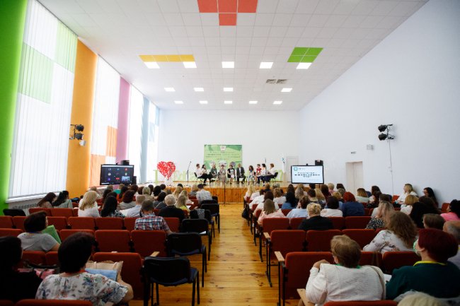 Вільна ініціатива, прогресивні думки та незалежність: вперше у Луцьку – (не)конференція педагогів. ФОТО