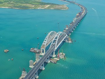 У Росії визнали нікчемність Кримського моста