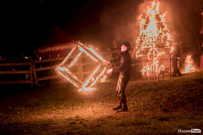 Танці під дощем та ангели на мурах: чим дивувала гостей «Ніч у Луцькому замку». ФОТО
