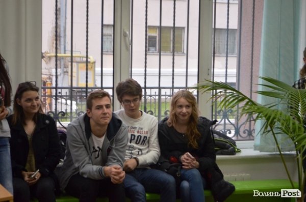 Женя Галич з «O.Torvald» розповів студентам про секс, наркотики, рок-н-рол