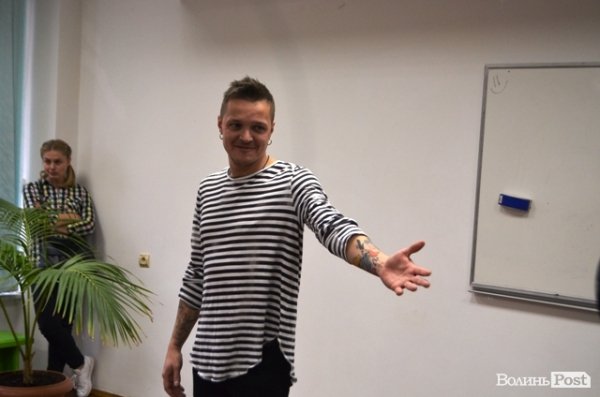 Женя Галич з «O.Torvald» розповів студентам про секс, наркотики, рок-н-рол