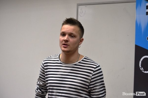 Женя Галич з «O.Torvald» розповів студентам про секс, наркотики, рок-н-рол