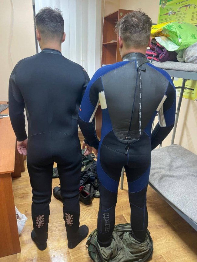 Прикордонники затримали двох братів з Волині, які вплав через річку повертались в Україну