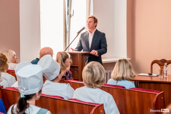 Про медицину і не тільки:  нардеп Степан Івахів зустрівся із волинськими лікарями