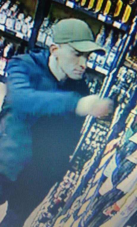 У Луцьку шукають ймовірних злодіїв. ФОТО