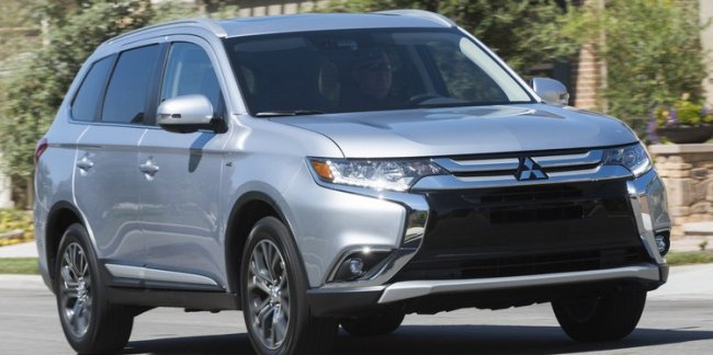 «MITSUBISHI OUTLANDER»