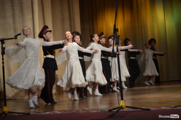 У Луцьку відбулись урочистості з нагоди дня Збройних сил України. ФОТО