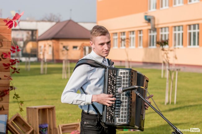 Із вітаннями та концертом: як на «Теремно Хліб» відзначають професійне свято. ФОТО*