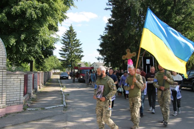На Волині попрощалися з 38-річним Героєм Валерієм Єфімчуком