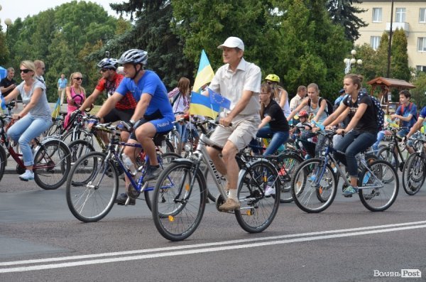 У Луцьку відбувся патріотичний велопробіг. ФОТО