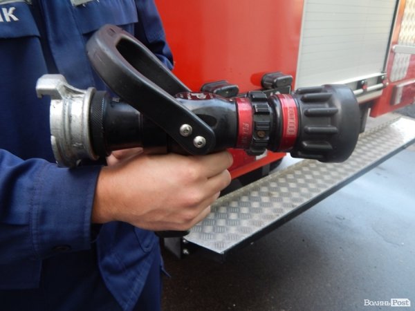 Робота луцьких пожежників очима журналіста. ФОТО. ВІДЕО.