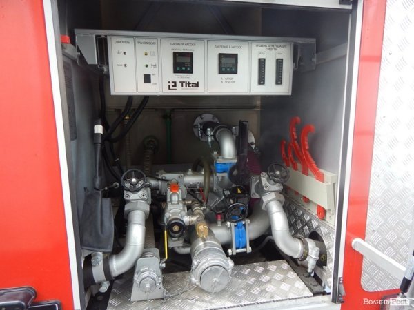 Робота луцьких пожежників очима журналіста. ФОТО. ВІДЕО.