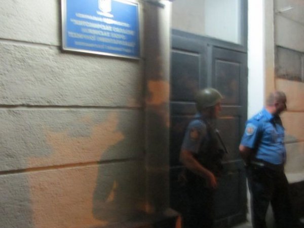 У Житомирі невідомі захопили «Правий сектор». ФОТО. ВІДЕО