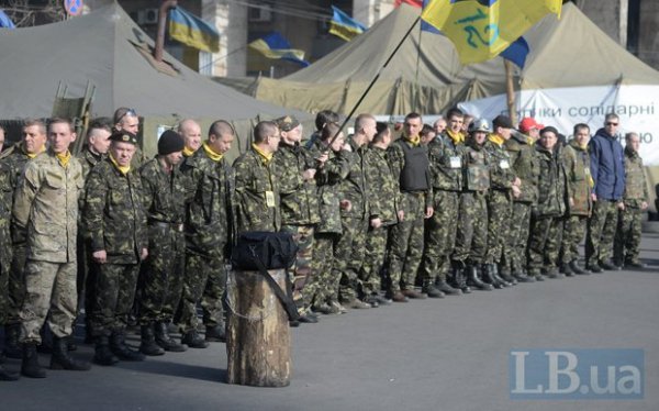 Перші добровольці Нацгвардії вирушили на навчання. ФОТО. ВІДЕО