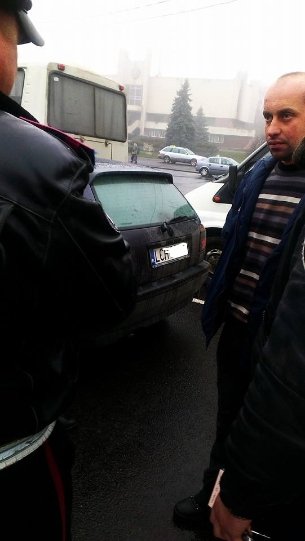 У Луцьку посеред білого дня затримали п'яного водія. ФОТО 