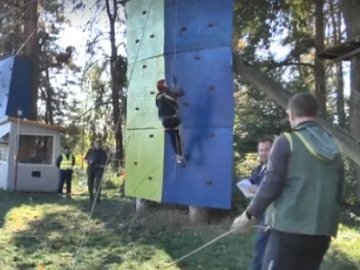 Під Луцьком стартували туристичні змагання. ВІДЕО