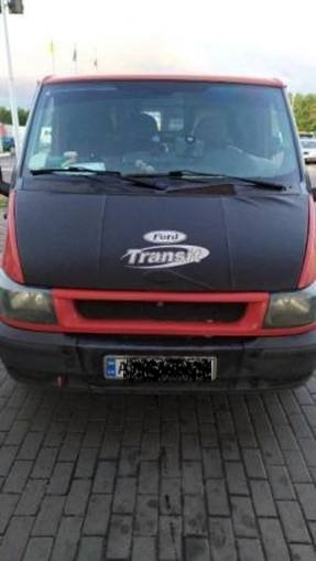 На Волині прикордонники вилучили у чоловіків ножі та гвинтівку. ФОТО