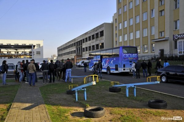 «Стильний Хеллоуїн»: фотопленер у закинутому форті