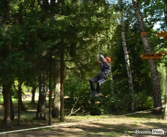 «Проблемних» дітей вчили альтернативному відпочинку. ФОТО 