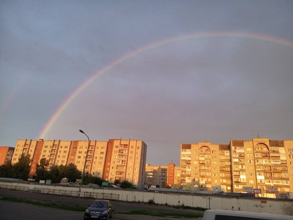 Луцька незвичайна веселка: реакція соцмереж. ФОТО