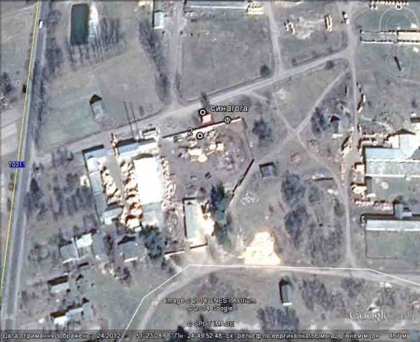 На Волині підприємець осквернив єврейське кладовище. ФОТО