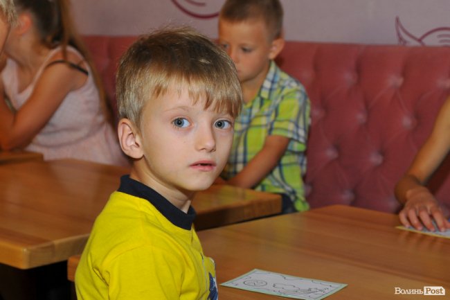 У луцькому «Промені» влаштували свято для дітей. ФОТО