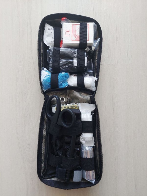 Як луцький відеограф заради перемоги сів за швейну машинку 