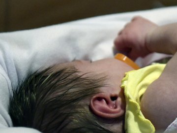 Волинські медики везли одноденне маля з вадою серця в київську лікарню