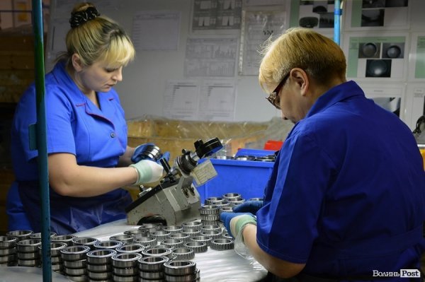 На підшипниковому заводі «СКФ Україна» у 2013-му – незначні «скорочення». ФОТО