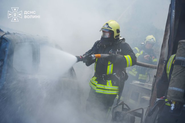 У Луцьку сталася пожежа на приватному підприємстві: що відомо