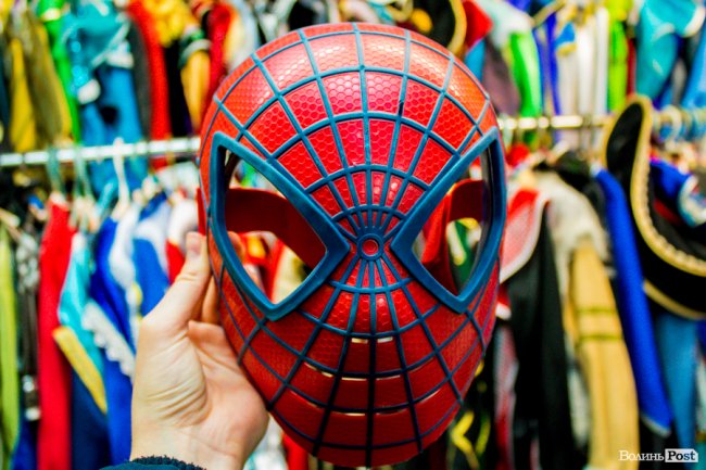 Де у Луцьку взяти на прокат новорічні костюми: ТОП-3 місць*