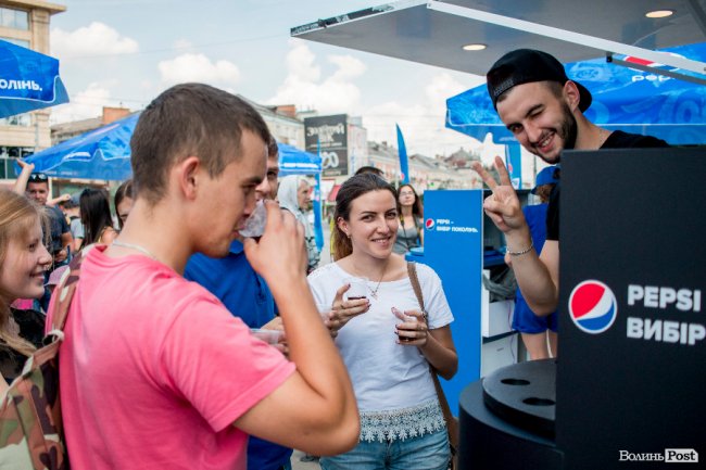 У центрі Луцька – «Битва смаку» від Pepsi. ФОТО