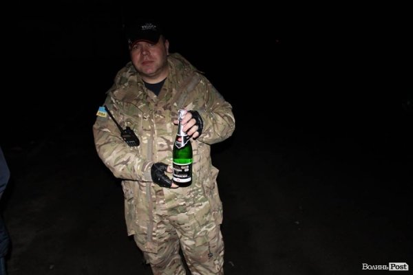  У Луцьку таки продають алкоголь після 22:00, - Самооборона