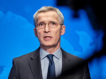 НАТО підтвердило політику відкритих дверей для України і Грузії