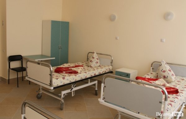 У Луцькій райлікарні відремонтували хірургічне відділення. ФОТО