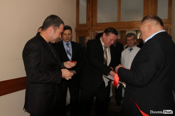 У Луцькій райлікарні відремонтували хірургічне відділення. ФОТО