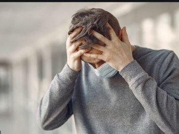 Лікар з Волині розповів, як коронавірус впливає на психіку людину
