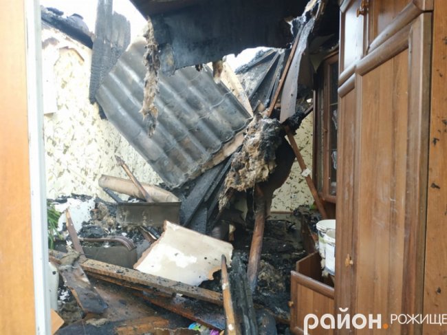 Опублікували фото згорілих квартир у масштабній пожежі у Рожищі